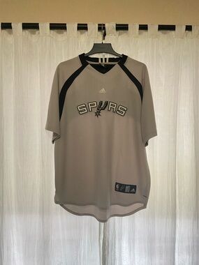 adidas Spurs Gray and Black Short-Sleeve Jersey Tee